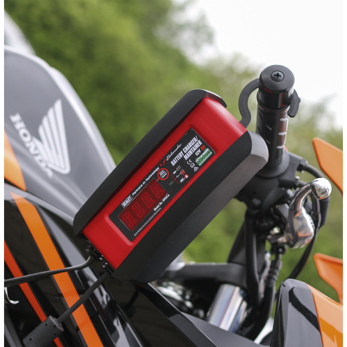 Sealey Schumacher® 3A 12V Intelligent Lithium Battery Charger SPI3S
