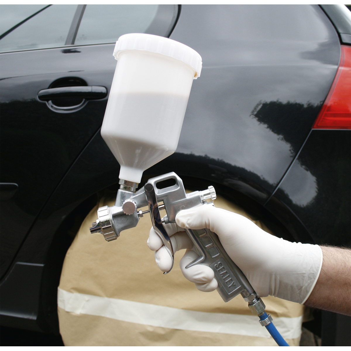Sealey Gravity Feed Spray Gun - 2.2mm Set-Up SSG501