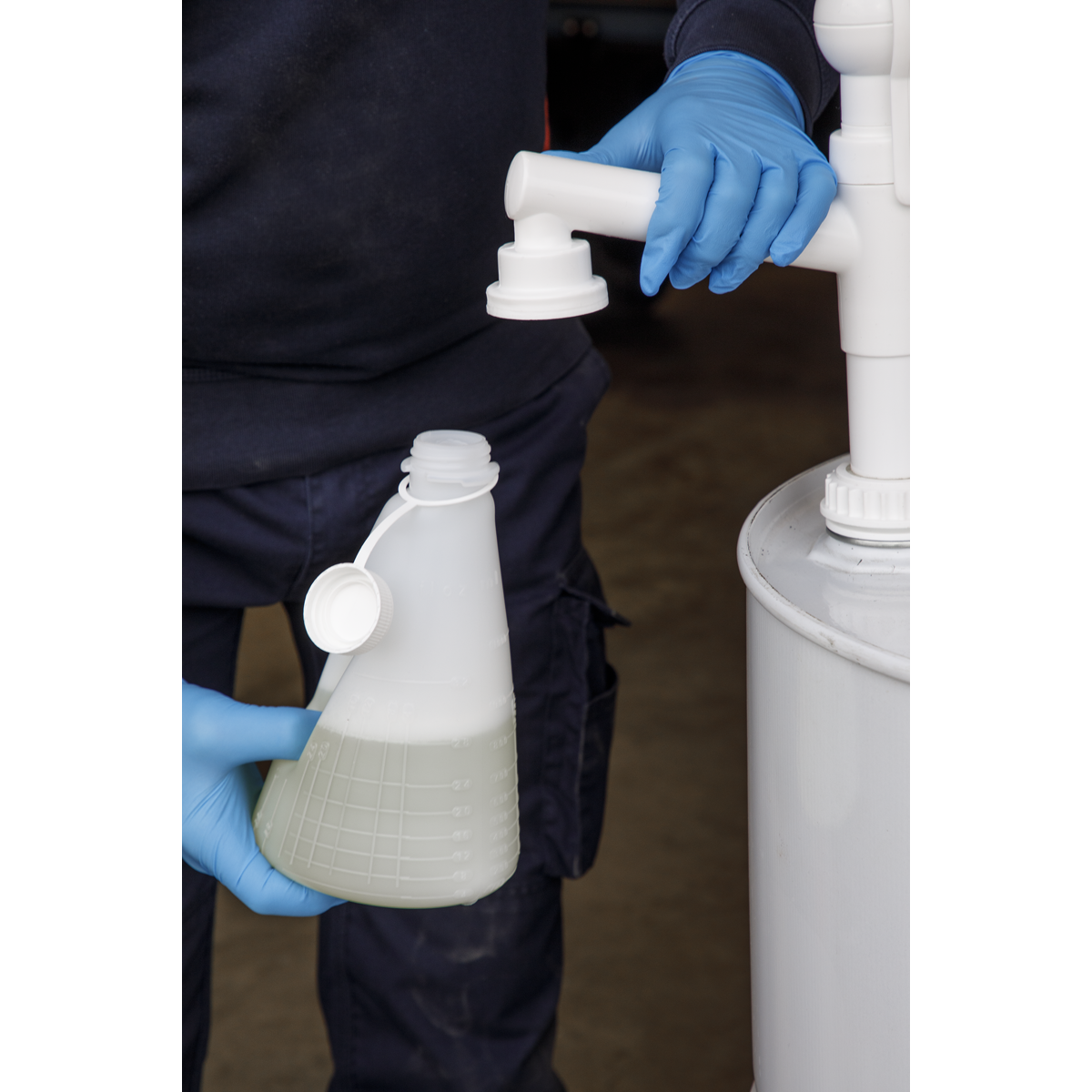 Sealey 205L Lift Action Drum Pump with Measure Kit TP6808