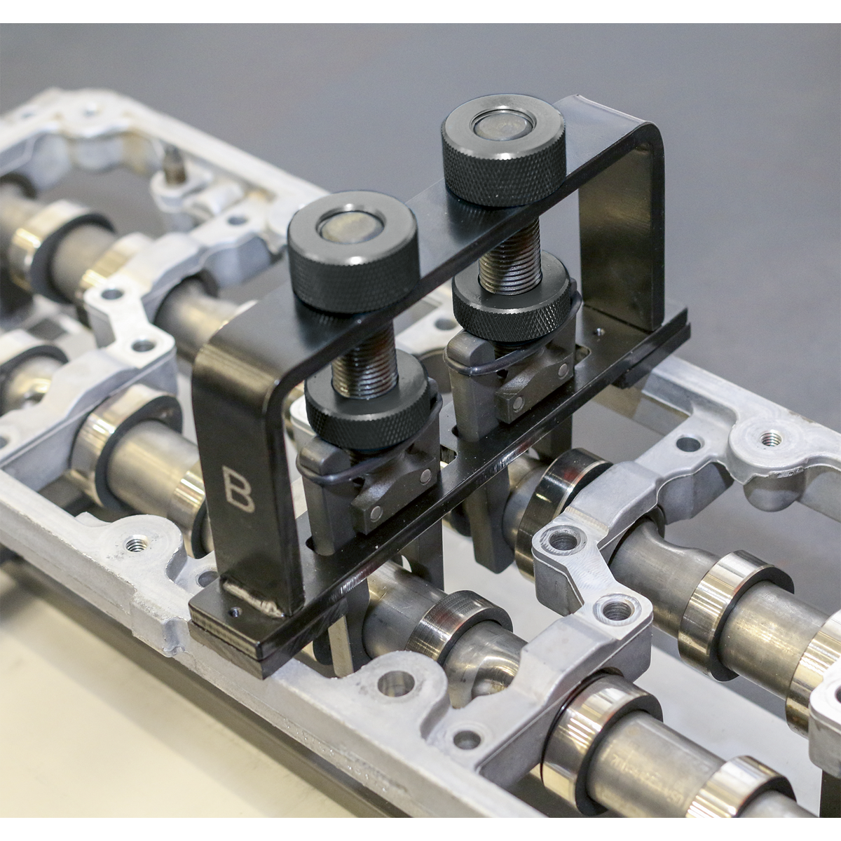 Sealey Common Rail Diesel Engine Camshaft Installation Kit - for VAG, Porsche 1.2, 1.6, 2.0, 2.7, 3.0, 4.0, 4.2 VSE7171
