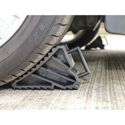 Sealey Composite Wheel Chocks 0.44kg - Pair WC09
