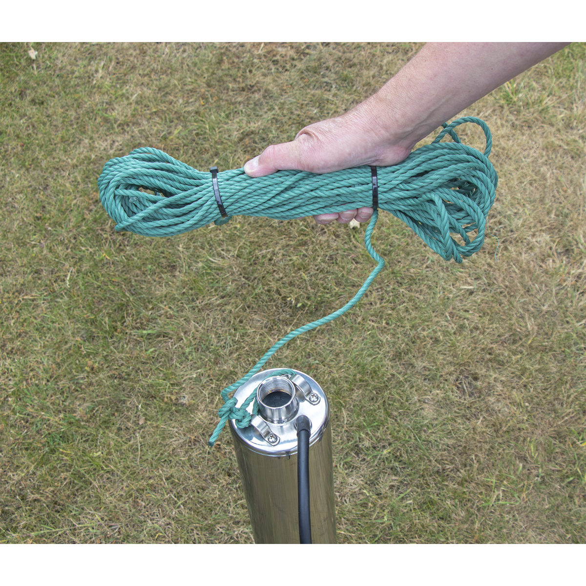 Sealey 9-Stage 55m Head Borehole/Deep Well Pump WPW9355